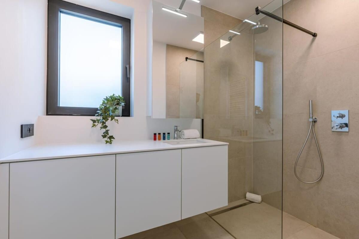 Huswell - Beautiful & Ultramodern Apartment In Oostduinkerke Koksijde Esterno foto